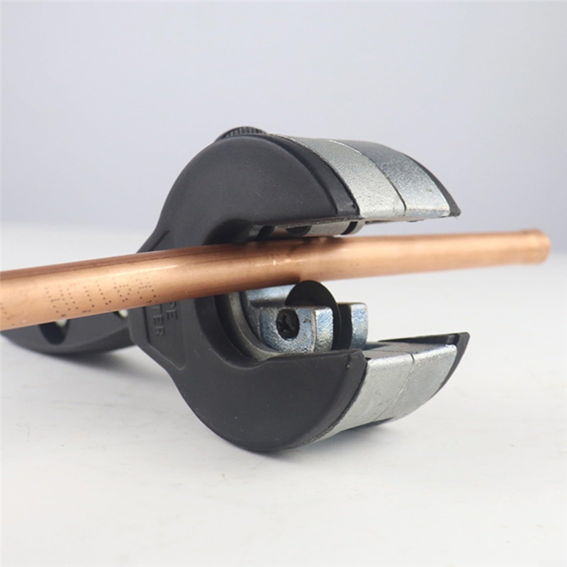 Ratchet-Type Pipe Cutter, One- - огляд і ціна Pipe Cutter Ratchet